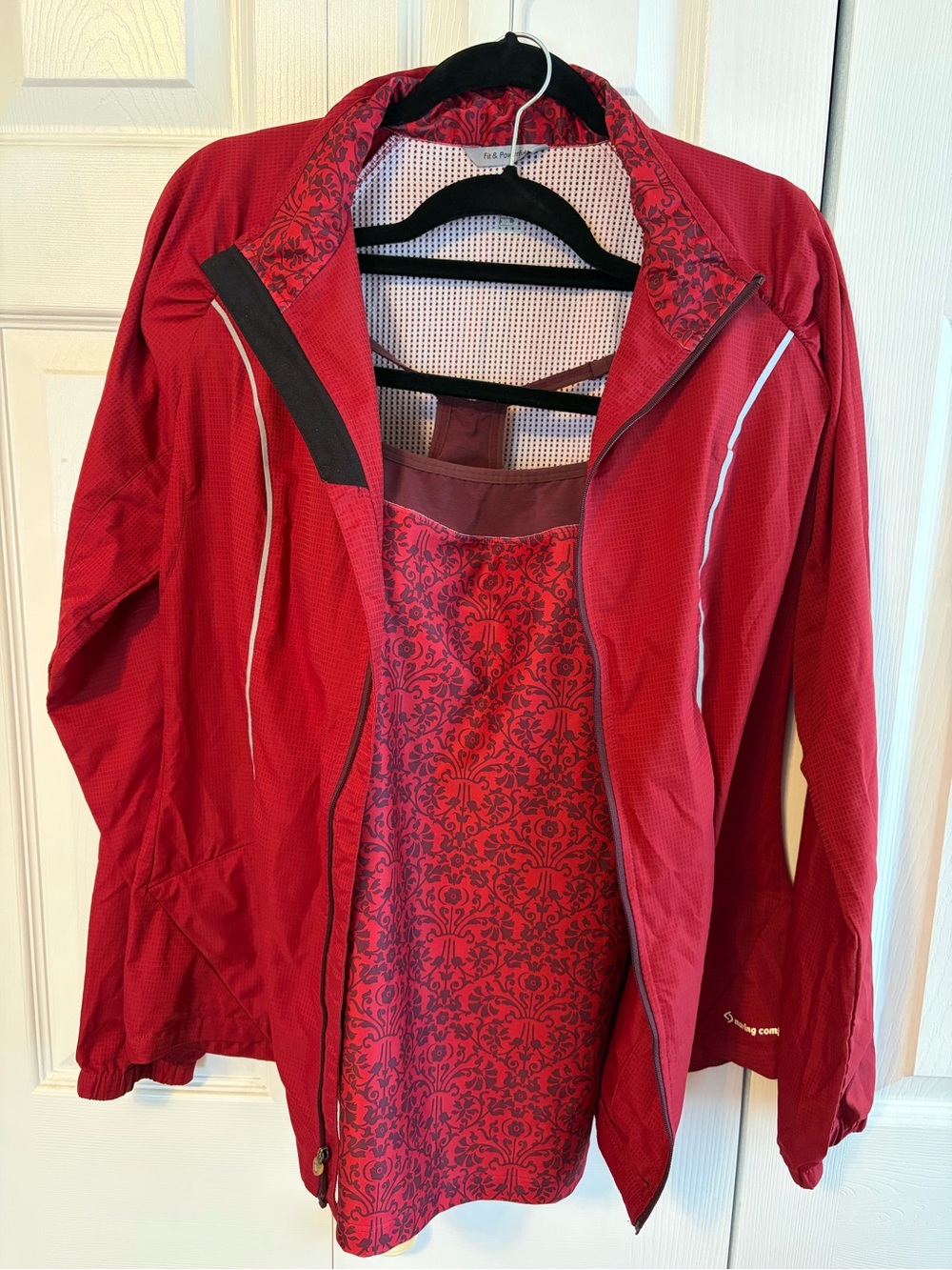 Modern Comfort Women's Burgundy Red Utility Jacket with Patterned Inner Panel
